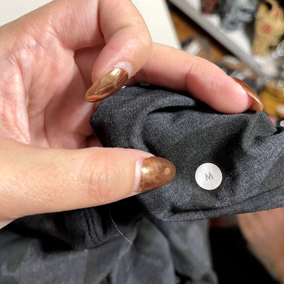 Lululemon Men's Camo Lined Athletic Training Shorts Black Gray  - Size M - Picture 5 of 9